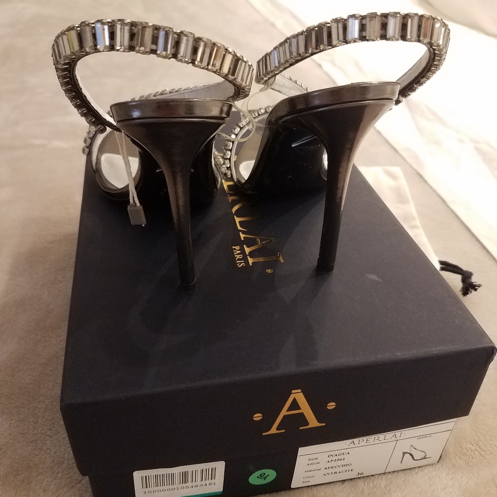 Aperlai embellished sandals - Size 6 - Picture 7 of 8